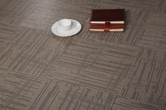 Teppich-Effekt-PVC-Boden-Matten-Rollenanti- glattes für Tanz-Raum und Federballplatz