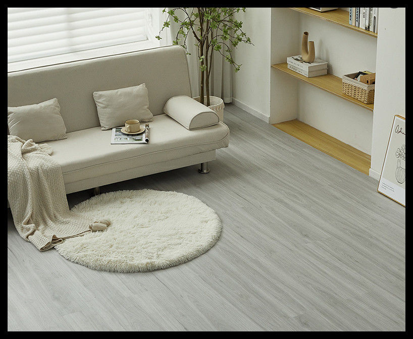 Verschleißschicht 0,07 mm/0,15 mm Oberschicht LVT-Böden glatter und gerader Rand