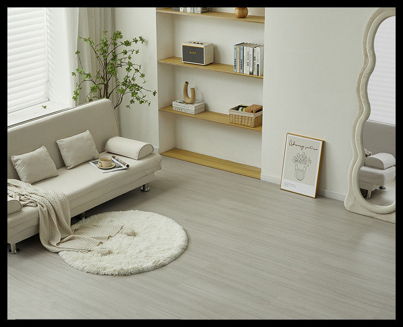 LVT-Bodenbreite 7,25 Zoll/183 mm Matte oder helle Oberfläche Glanz Verschleißschicht Oberschicht